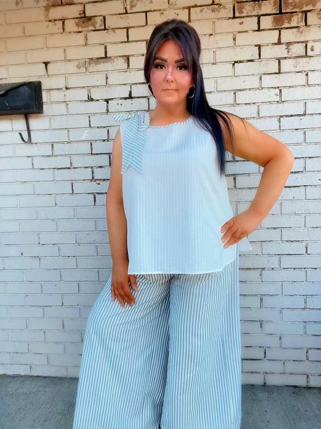 Two-Piece sleeveless pant set