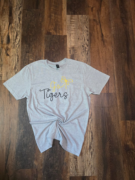 TIGER EMBROIDERED TEE