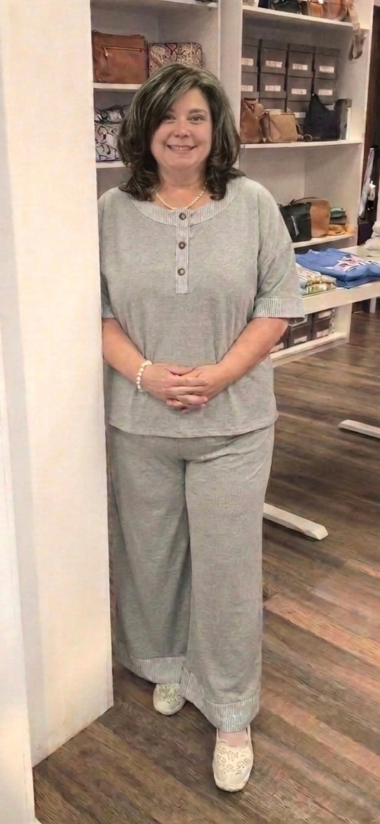 Two-Piece Plus Contrast-Trim Henley Top and Pants Set